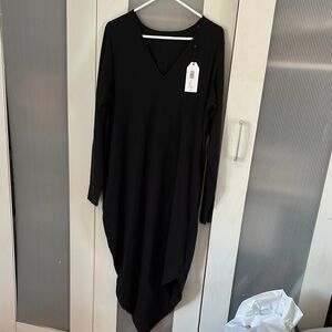 NWT Universal Standard Black V-Neck geneva Long Sleeve Dress
